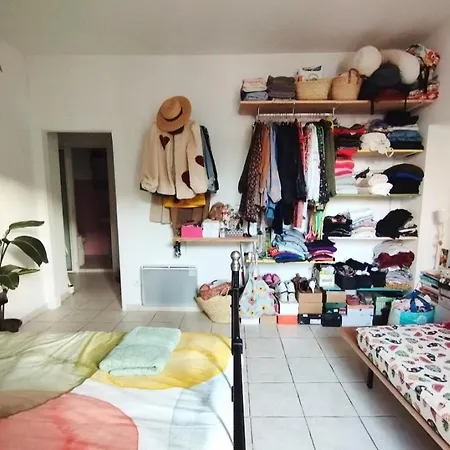 Apartment Colorful Flat *
